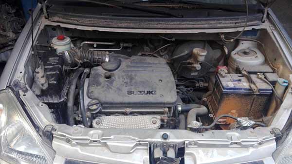  Suzuki AERIO 2005    EN DESARME