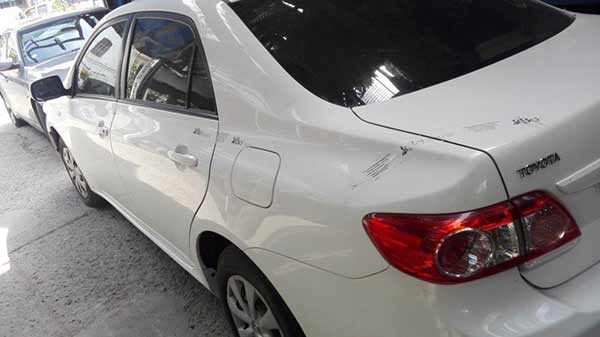  Toyota COROLLA 2013    EN DESARME