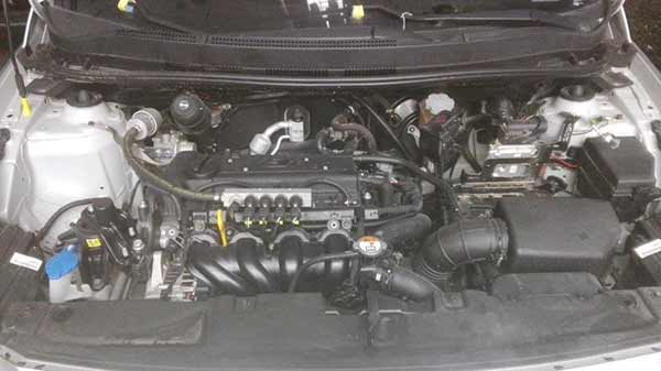  Hyundai ACCENT 2015    EN DESARME