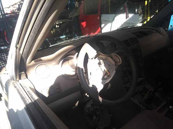  Suzuki GRAND NOMADE 2011    EN DESARME
